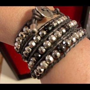 “It’s a Wrap” pewter leather bracelet, by Premier Designs.